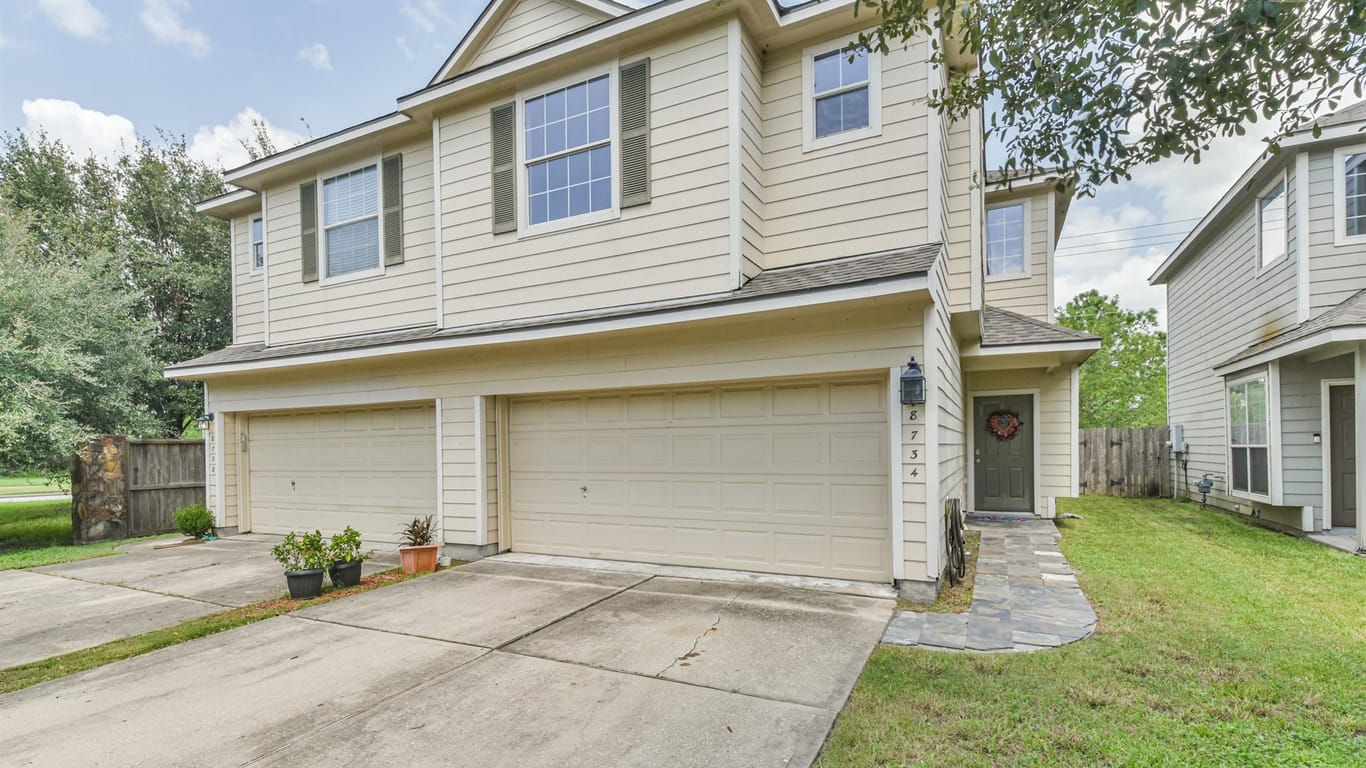 Houston 2-story, 3-bed 8734 Bentongrove Lane-idx