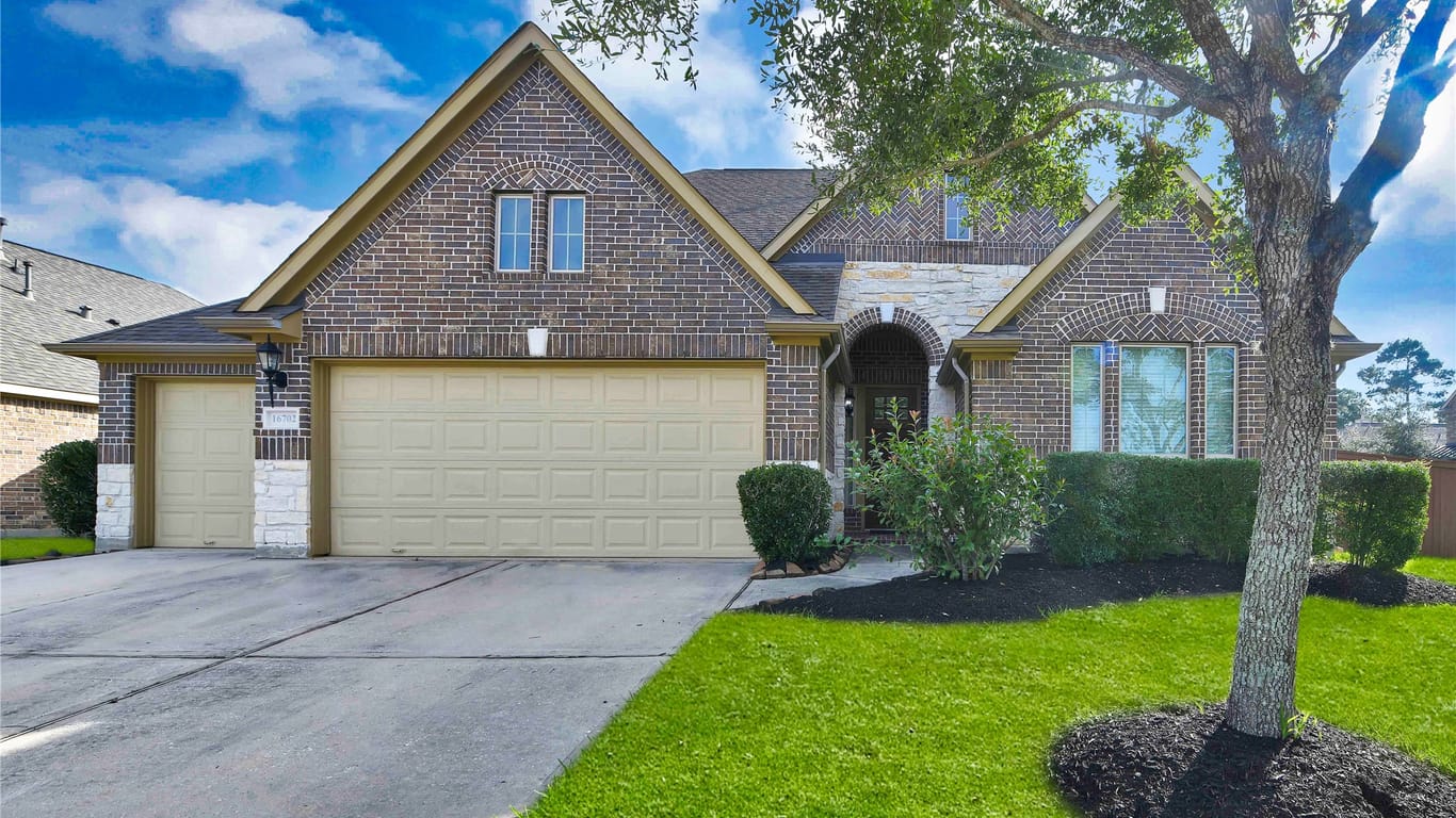 Houston 2-story, 3-bed 16702 Lake Limestone Lane-idx