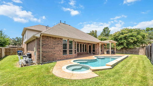 Houston 2-story, 5-bed 15703 Misty Leaf Lane-idx