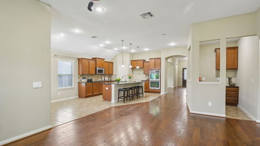 Houston 1-story, 3-bed 16927 Lake Willowby Lane-idx