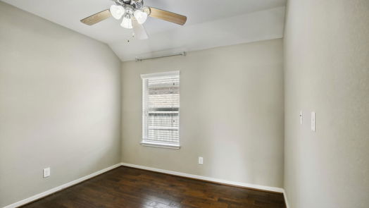 Houston 1-story, 3-bed 16927 Lake Willowby Lane-idx