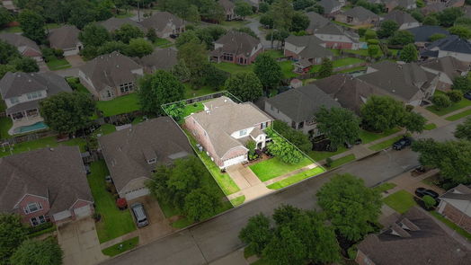 Houston 2-story, 4-bed 13727 Lake Livingston Drive-idx