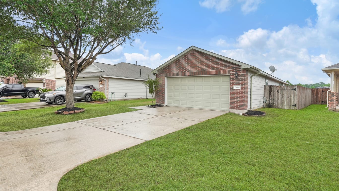 Houston 1-story, 3-bed 9614 Briartrace Court-idx