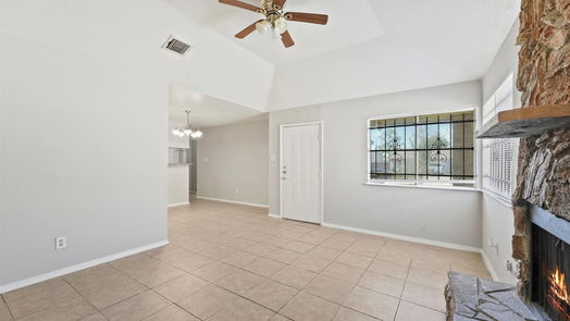 Houston 1-story, 3-bed 8606 Flower Path Street-idx