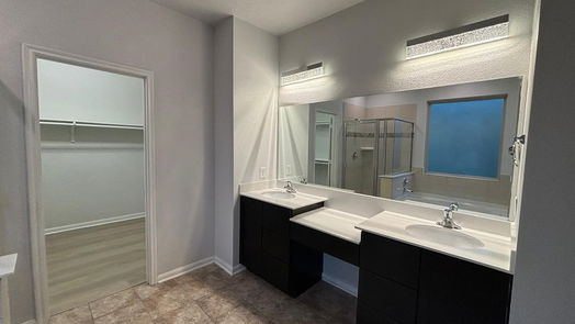 Houston 2-story, 4-bed 15615 Carberry Hills Court-idx