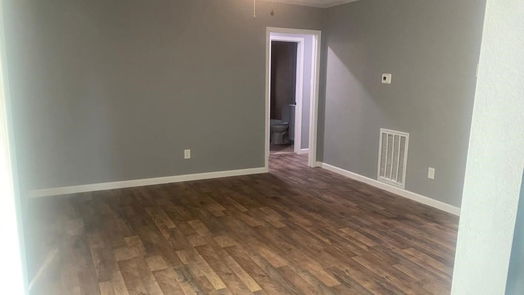 Houston 1-story, 4-bed 5419 Heatherbrook Drive-idx