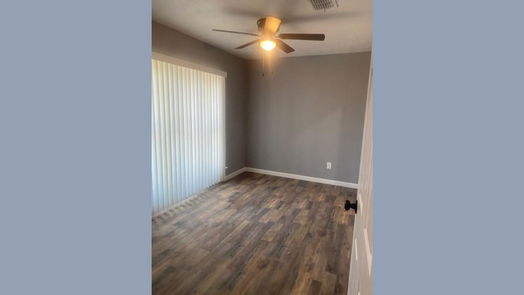 Houston 1-story, 4-bed 5419 Heatherbrook Drive-idx