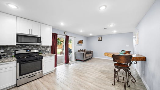 Houston 1-story, 3-bed 4818 Trail Lake Drive-idx
