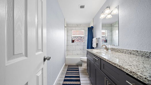 Houston 1-story, 3-bed 4818 Trail Lake Drive-idx