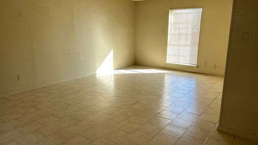 Houston 2-story, 2-bed 13800 Lockway Drive-idx