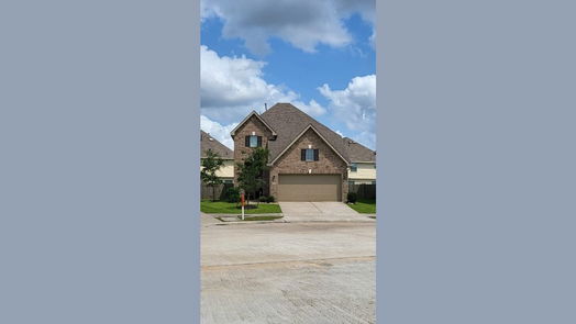 Houston 2-story, 3-bed 14215 Portrait Court-idx