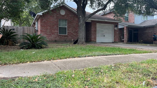 Houston 1-story, 3-bed 3343 Boynton Drive-idx