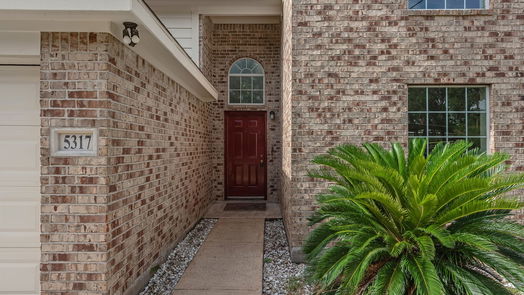 Houston 2-story, 4-bed 5317 Grapevine Street-idx