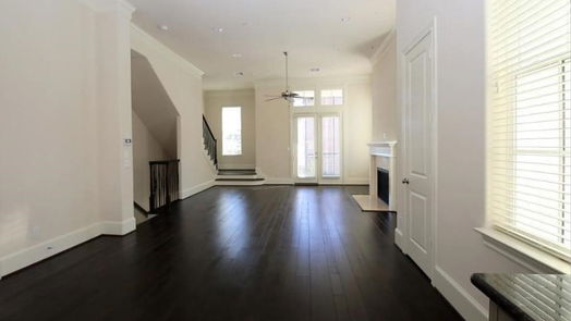 Houston 3-story, 3-bed 9450 London Bridge Station-idx