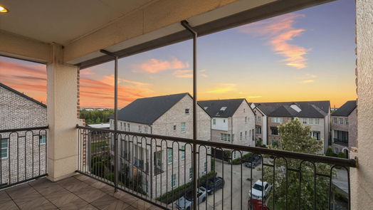 Houston 4-story, 3-bed 9519 London Bridge Station-idx