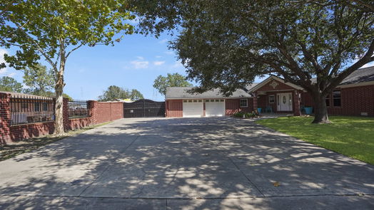 Houston 1-story, 4-bed 13117 Player Street-idx