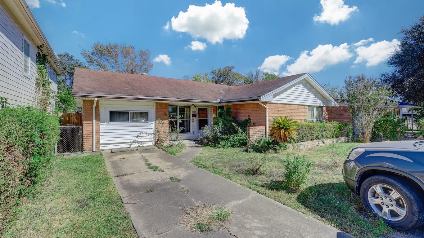 Houston 1-story, 2-bed 2630 Tidewater Drive-idx