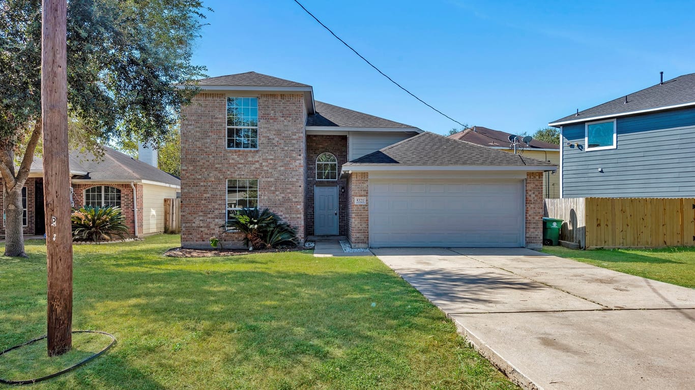 Houston 2-story, 4-bed 5321 Grapevine Street-idx