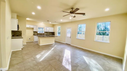 Houston 1-story, 3-bed 4947 Leamathew Street-idx