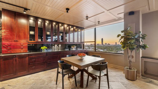 Houston null-story, 2-bed 14 Greenway Plaza 18RM-idx