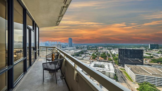 Houston null-story, 2-bed 14 Greenway Plaza 27E-idx