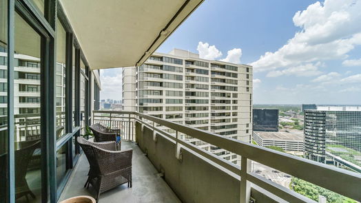 Houston null-story, 2-bed 15 Greenway Plaza 25D-idx