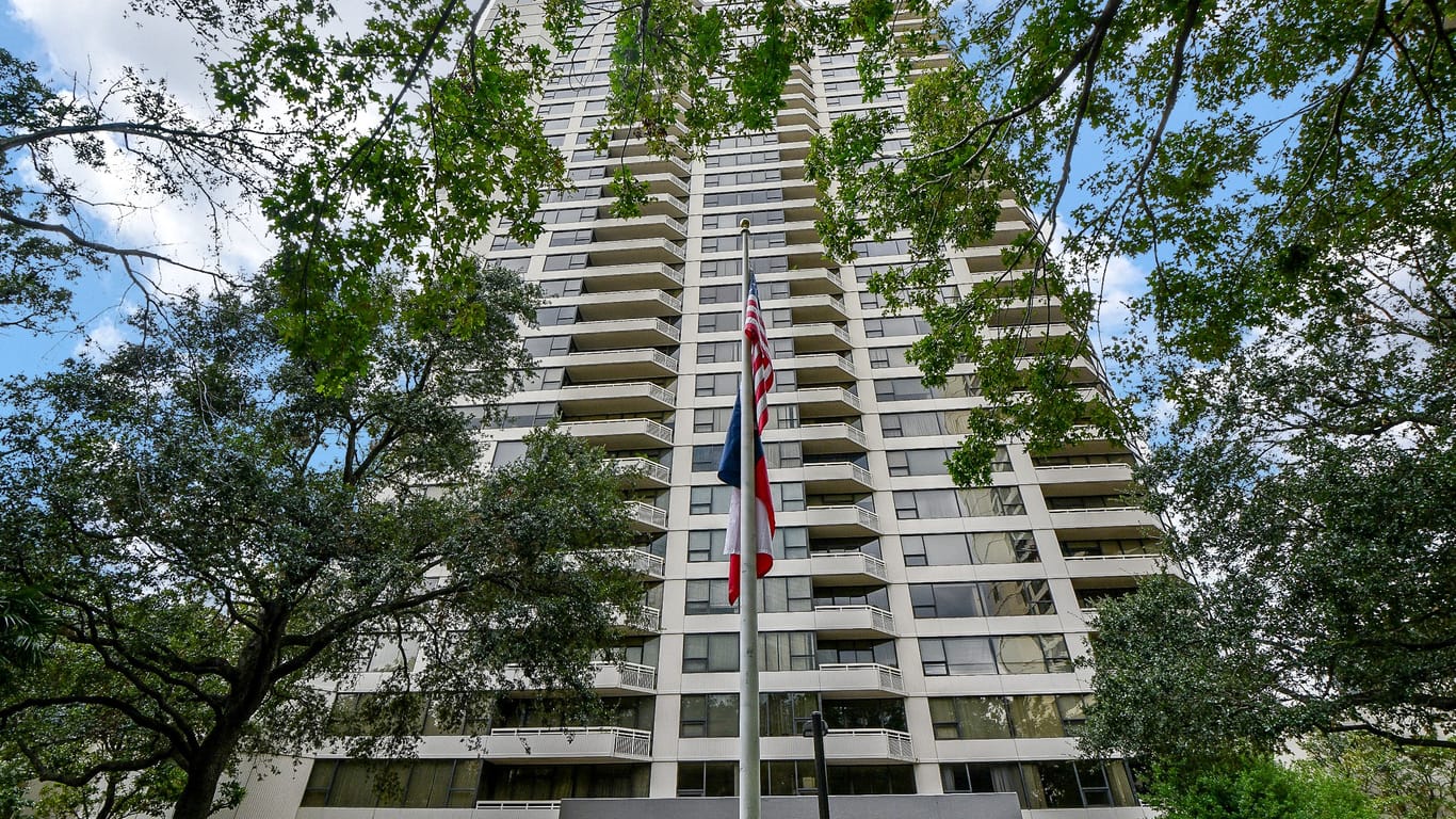 Houston null-story, 2-bed 15 Greenway Plaza 2E-idx