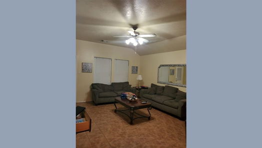 Houston 1-story, 3-bed 14223 Willow Mountain Lane-idx