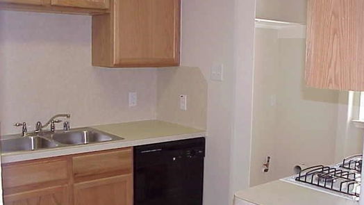 Houston 1-story, 4-bed 4015 Bealey Lane-idx