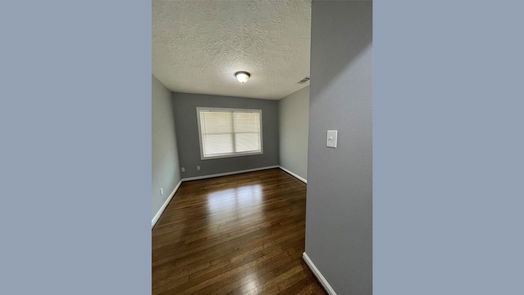 Houston 1-story, 3-bed 4115 Groton Drive-idx