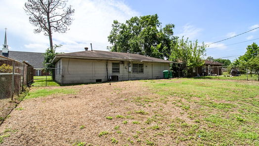 Houston 1-story, 4-bed 4307 Holloway Drive-idx