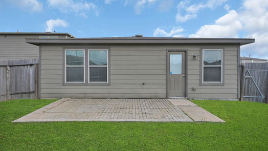 Houston 1-story, 3-bed 2730 Skyview Silver Drive-idx