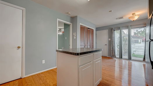 Houston 1-story, 3-bed 11903 Chanteloup Drive-idx
