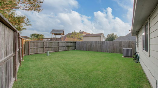 Houston 1-story, 3-bed 4010 Bealey Lane-idx