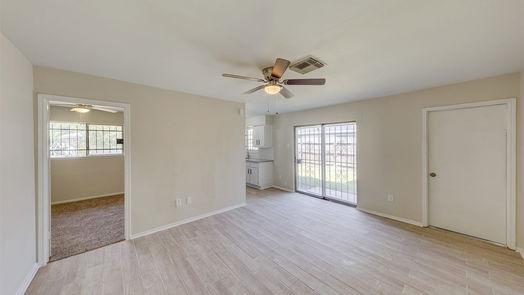 Houston 1-story, 3-bed 12938 S Coast Drive-idx