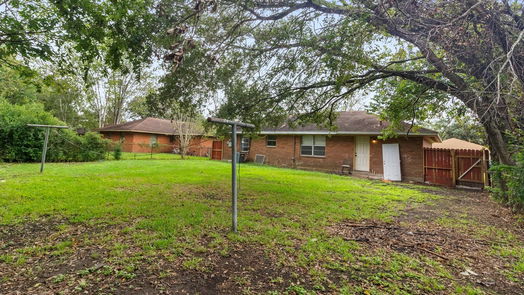 Houston null-story, 3-bed 4319 Howcher Street-idx