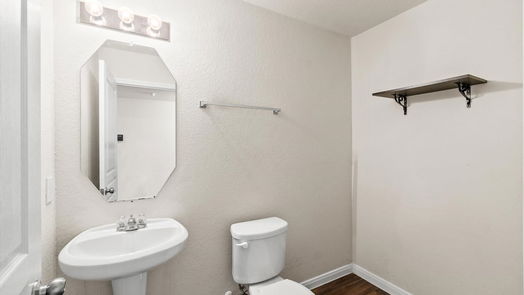 Houston 2-story, 3-bed 6427 Dayridge Lane-idx