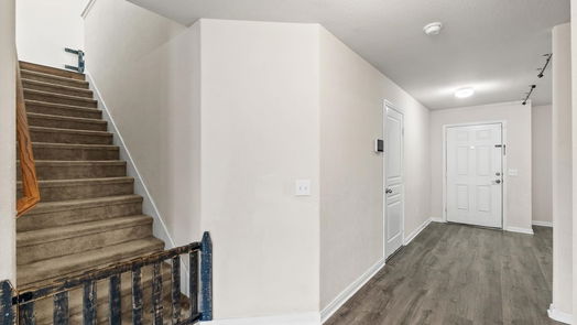 Houston 2-story, 3-bed 6427 Dayridge Lane-idx