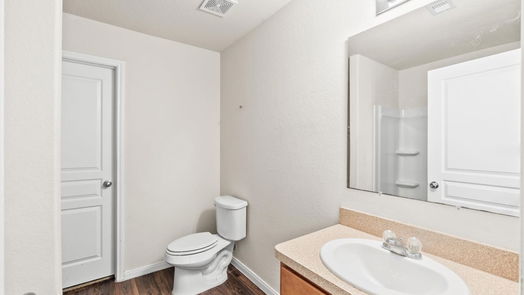 Houston 2-story, 3-bed 6427 Dayridge Lane-idx