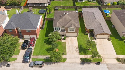 Houston 2-story, 3-bed 6427 Dayridge Lane-idx
