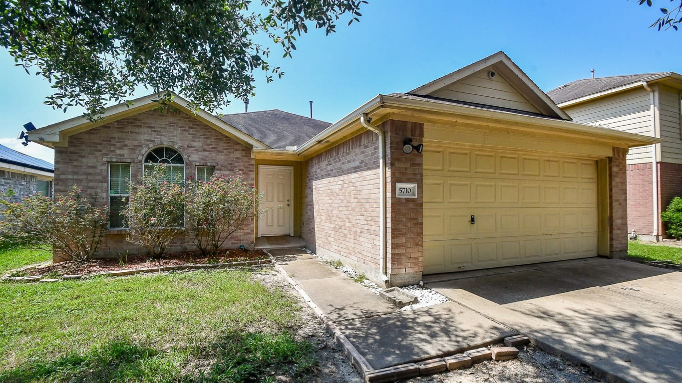 Houston 1-story, 3-bed 5710 Abundant Life Lane-idx