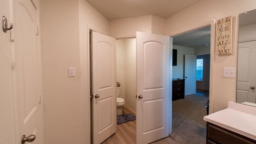 Houston 1-story, 3-bed 6130 El Oro Drive-idx