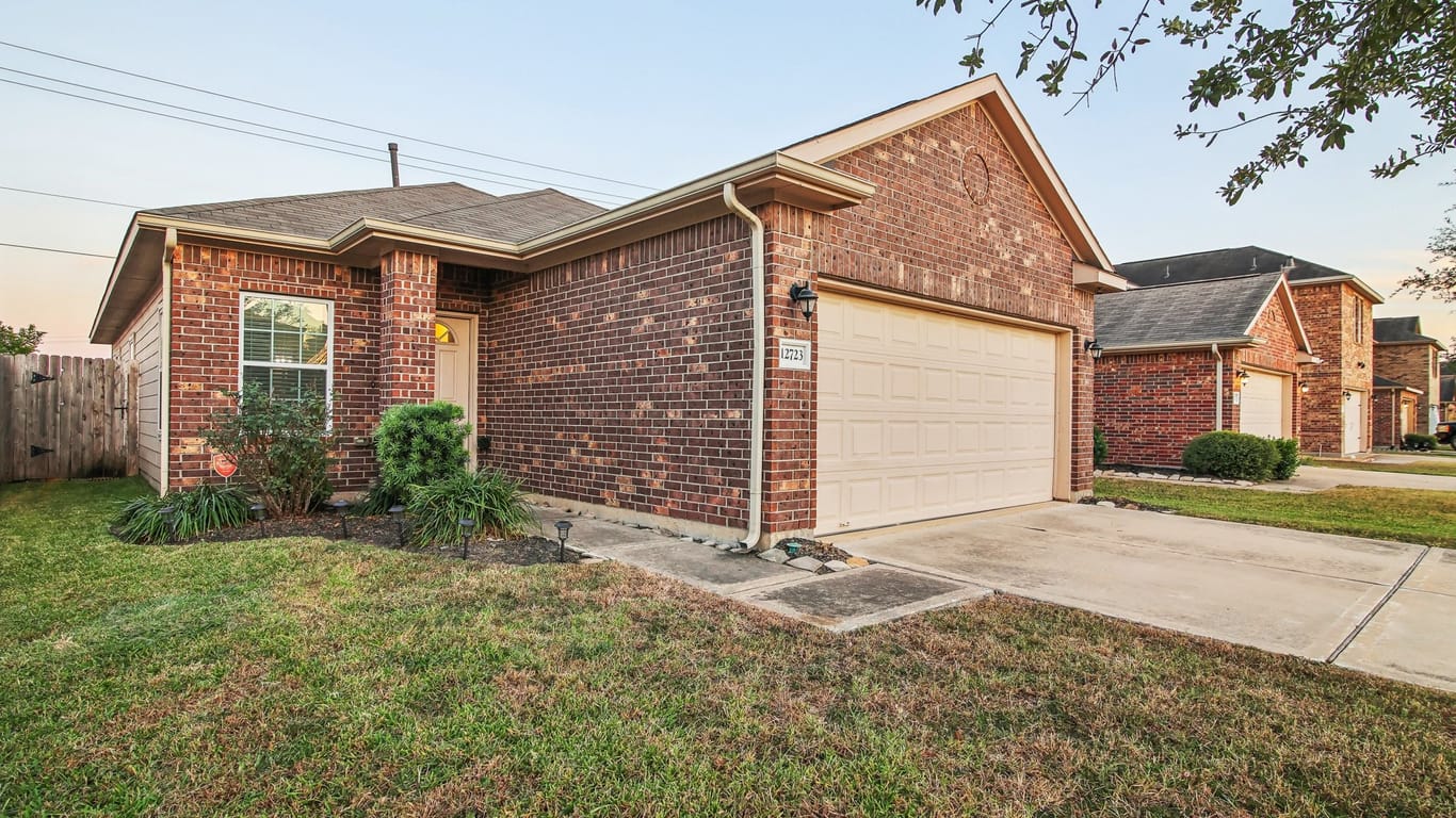 Houston 1-story, 3-bed 12723 Almeda Crossing Court-idx