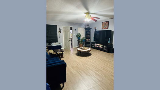 Houston 1-story, 2-bed 6225 Fuqua Street-idx