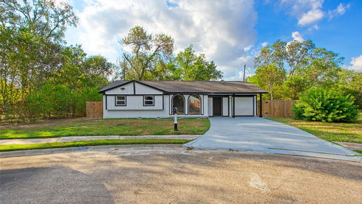 Houston null-story, 4-bed 11306 Sandhurst Drive-idx