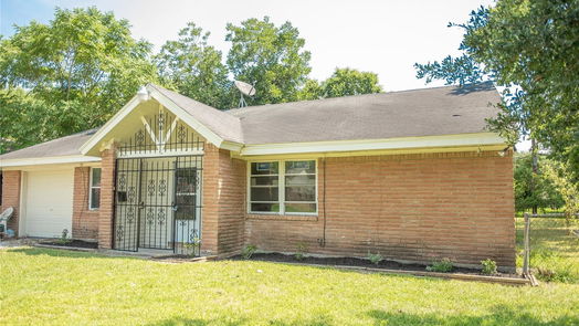 Houston null-story, 3-bed 5531 Elm Tree Drive-idx