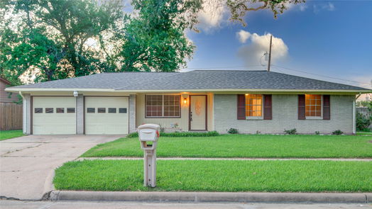 Houston 1-story, 3-bed 13211 Forest Knoll Drive-idx