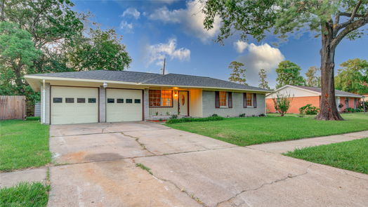 Houston 1-story, 3-bed 13211 Forest Knoll Drive-idx