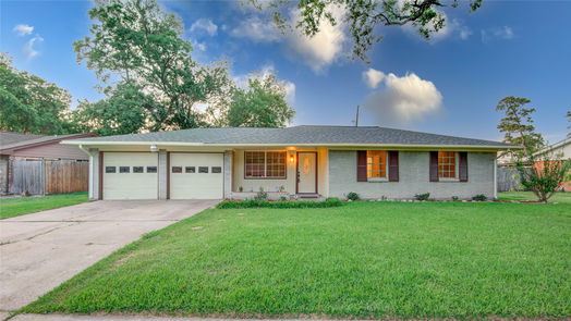 Houston 1-story, 3-bed 13211 Forest Knoll Drive-idx
