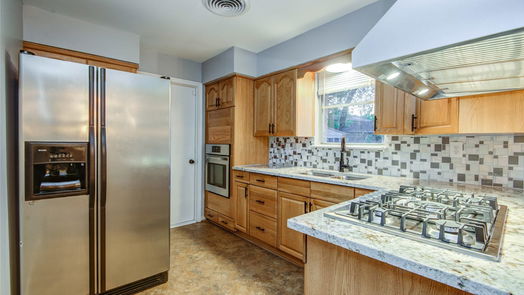 Houston 1-story, 3-bed 13211 Forest Knoll Drive-idx